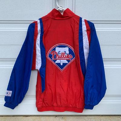 LOT 275 A: Philadelphia Baseball & Hockey Windbreaker Jackets; Mighty Mac Phillies Size X-Large & Pro Player Reversible Flyers...