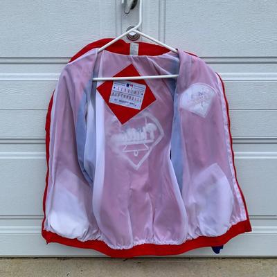 LOT 275 A: Philadelphia Baseball & Hockey Windbreaker Jackets; Mighty Mac Phillies Size X-Large & Pro Player Reversible Flyers...