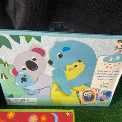 G33-Children’s activity lot