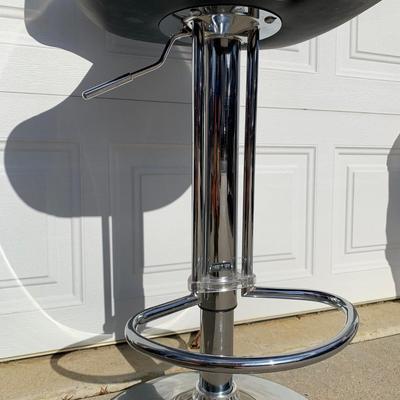 LOT 277 A: 2 Black Faux Leather Spinning Adjustable Bar Stools
