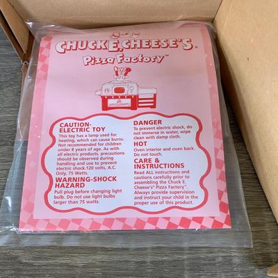 LOT 278 A: NIP 1999 Wham-O Chuck E. Cheese's Pizza Factory