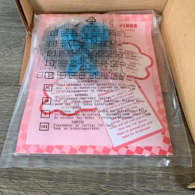 LOT 278 A: NIP 1999 Wham-O Chuck E. Cheese's Pizza Factory