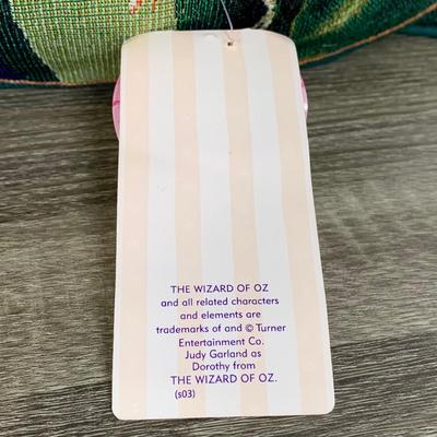 LOT 279 A: NWT 2000 The Wizard Of Oz Throw Pillow & Blanket