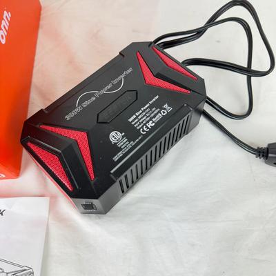 1105 Portable CD Boombox With Inverter