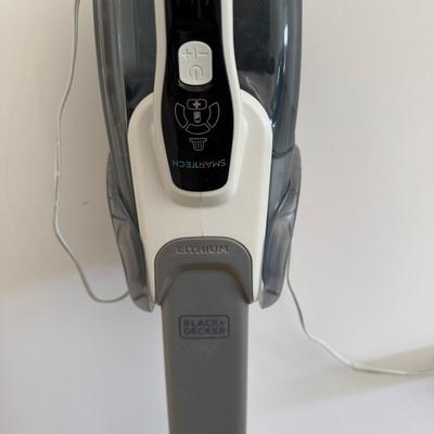 1106 Two Black & Decker Lithium Dust Busters
