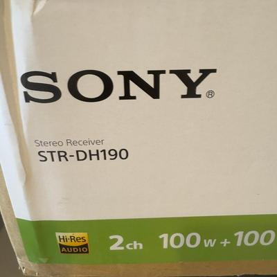 1115 Sony STR - DH 190 Stereo Receiver With Advent Speakers (Two)