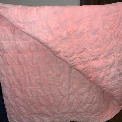 Vintage handmade patchwork quilt. 60“ x 80“