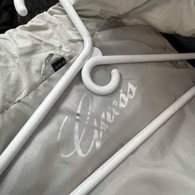 Lot 146 4 Women's vests -black, grey, white, red (2 L and 2 XL)