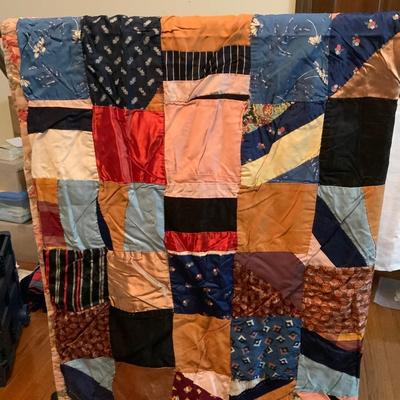 Vintage patchwork Silky quilt 62” x 84”