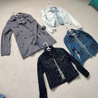 Lot 152 4 denim jackets - 3 M, 1 XL