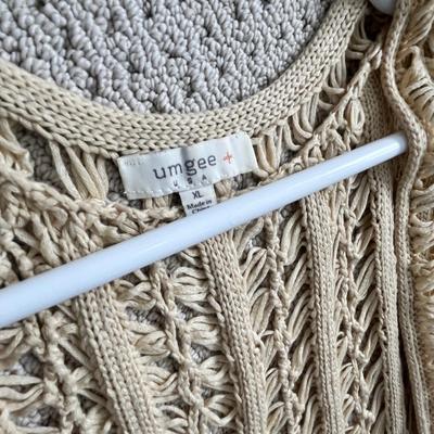 Lot 155 long vests and caftans (1XL, 1M, 1M/L)