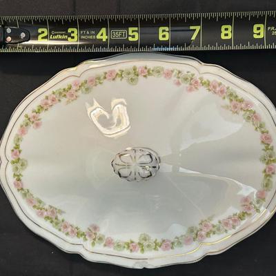 Vienna Austria The Munich China & Semi Vitreous Porcelain Gravy Boat