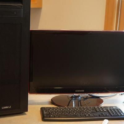 COMPUTER / SAMSUNG MONITOR, LIAN LI TOWER , CORDLESS KEYBOARD AND MOUSE