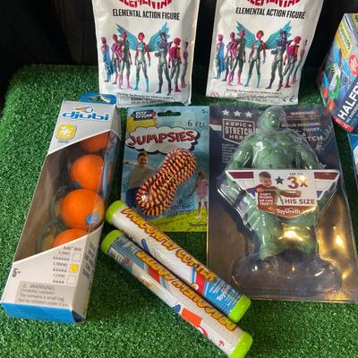 G52-Miscellaneous Toy Lot