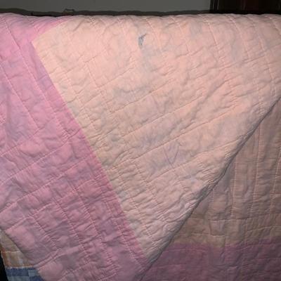 Vintage Quilt 64“ x 82“