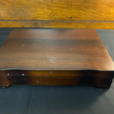 S.S.S.by Oneida Silverware and Wooden Box