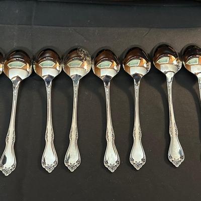 S.S.S.by Oneida Silverware and Wooden Box