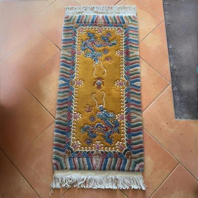 Wall Hanging Dragon Rug (B3-DZ)