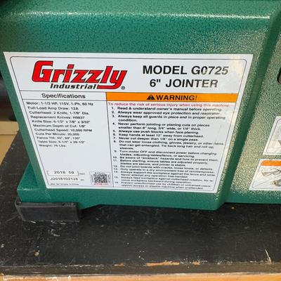 1138 Grizzly 6" Jointer G-0725 With Assessories