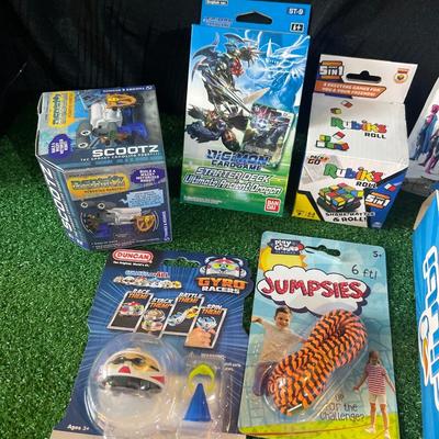 G68-Miscellaneous Toy Lot
