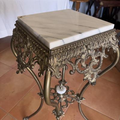 Victorian Style Marble Top Pedestal Table (B3-DZ)