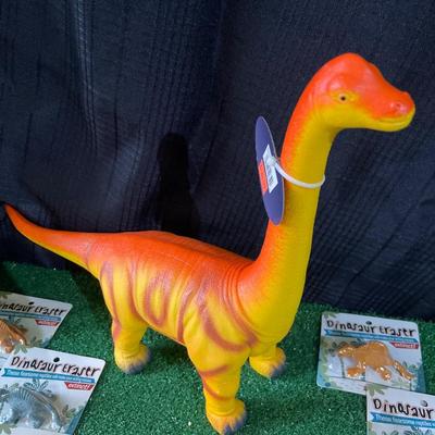 G70-Dinosaur Lot