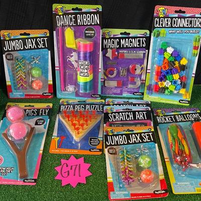G71-Fun Toy Lot