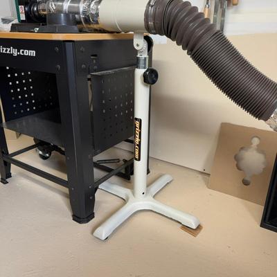 1147 9" Bench Top Band Saw With Grizzly Table & 1 HP Dust Collector Canister With Big Mouth Dust Hood and Stand