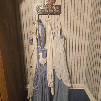Apron rack