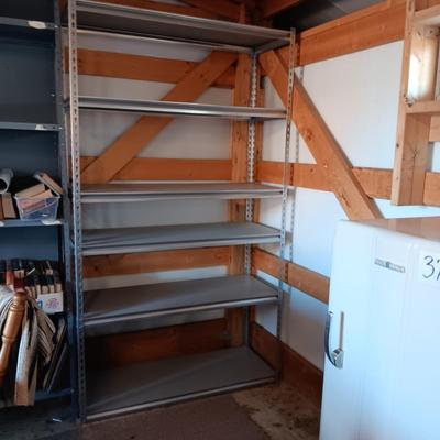 HEAVY DUTY STORAGE SHELF