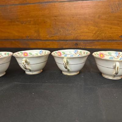 Grosvenor China Made in England Tea Cups & Plates