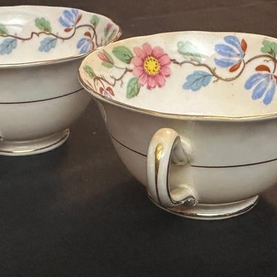 Grosvenor China Made in England Tea Cups & Plates