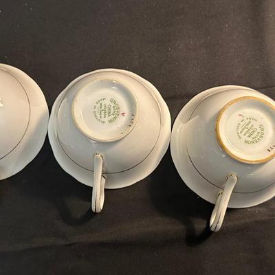 Grosvenor China Made in England Tea Cups & Plates