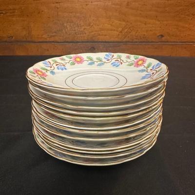 Grosvenor China Made in England Tea Cups & Plates