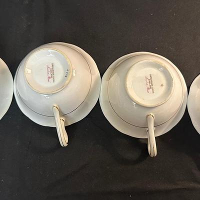 Grosvenor China Made in England Tea Cups & Plates