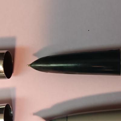 3 SHEAFFER FOUNTAIN PENS