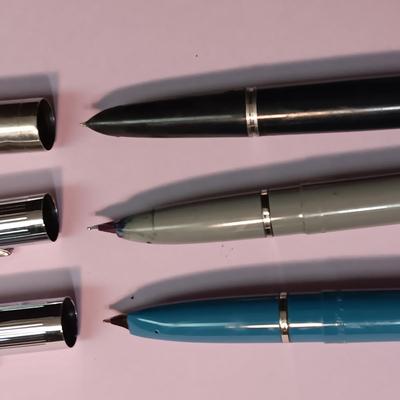 3 SHEAFFER FOUNTAIN PENS