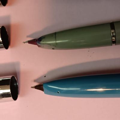 3 SHEAFFER FOUNTAIN PENS