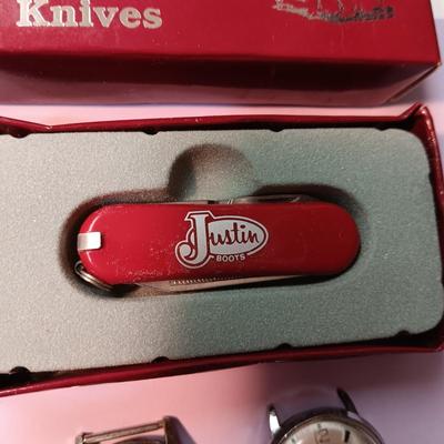 JUSTIN MAXAM SPORTS KNIFE. WORKING WALTHAM WATCH AND TIMEX WATCH THAT DOES NOT WORK