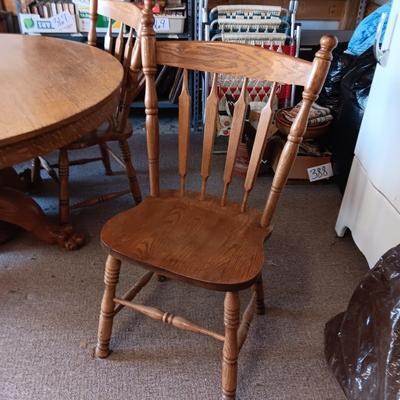 RUSTIC ANTIQUE PEDESTAL TABLE WITH LION PAW FEET AND 4 CHAIRS