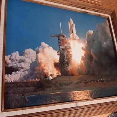 WALL MIRROR, PHOTO OF A SPACE SHUTTLE AND A TALL NARROW CORK BOARD
