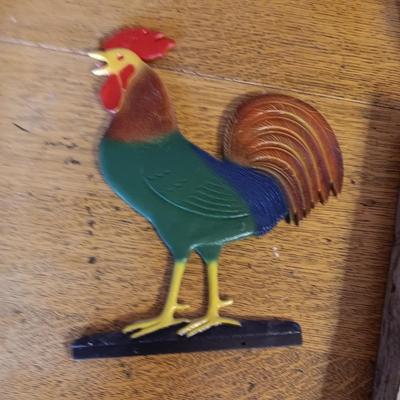BARN WOOD FRAME WITH ROPE AND BARBED WIRE ACCENTS, CAST IRON ROOSTER & PHOTO OF AN ELK