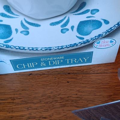 CHIP AND DIP TRAY, BUN WARMER, PITCHER, ULU KNIFE AND TIN COASTERS