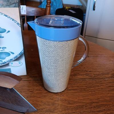 CHIP AND DIP TRAY, BUN WARMER, PITCHER, ULU KNIFE AND TIN COASTERS
