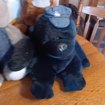 PLUSH ANIMALS DRESSED IN UNION PACIFIC CLOTHES