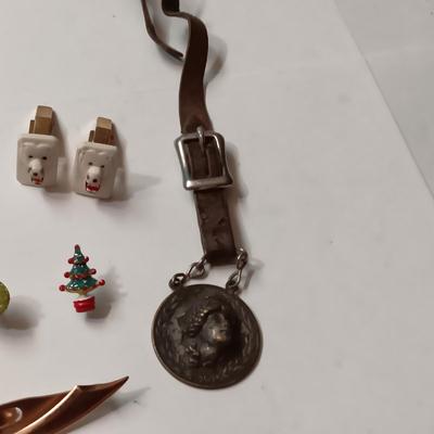 CUFFLINKS, TIE TACKS, TIE CLIPS AND POCKET WATCH STRAP