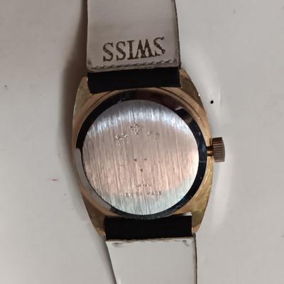 BEATTIE JET LIGHTER, WATCHES FOR REPAIR OR PARTS
