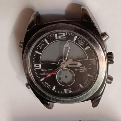 BEATTIE JET LIGHTER, WATCHES FOR REPAIR OR PARTS