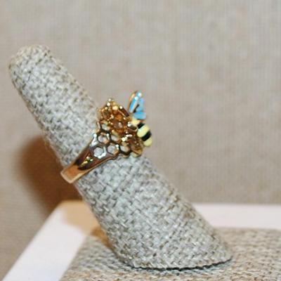 Size 6 Marked .925 Blue-Winged Yellow & Black WASP Ring on a Silver Filled Gold Colored Band (4.6g)