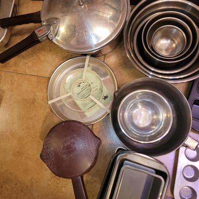 Baking items